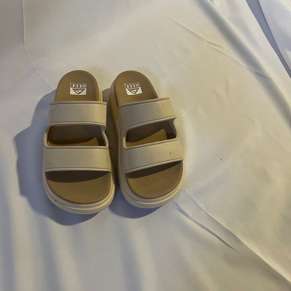 Reef Shoes - Reef Platform Sandals sz 7